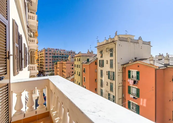 Apartment Guesthost - San Fruttuoso Vintage & Roomy Flat Genua