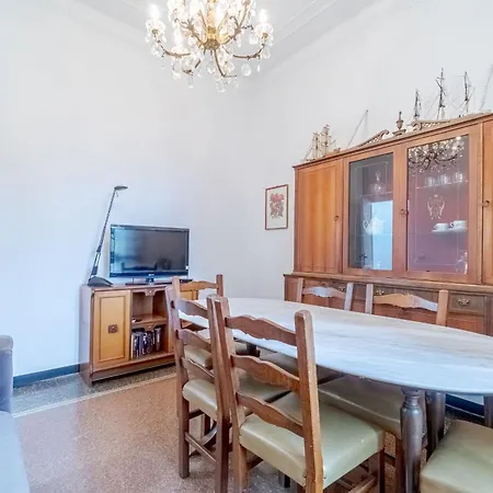 Apartment San Fruttuoso Vintage & Roomy Flat