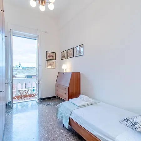 Apartment San Fruttuoso Vintage & Roomy Flat