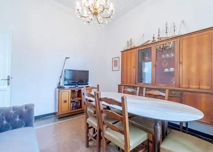 Lejlighed Guesthost - San Fruttuoso Vintage & Roomy Flat
